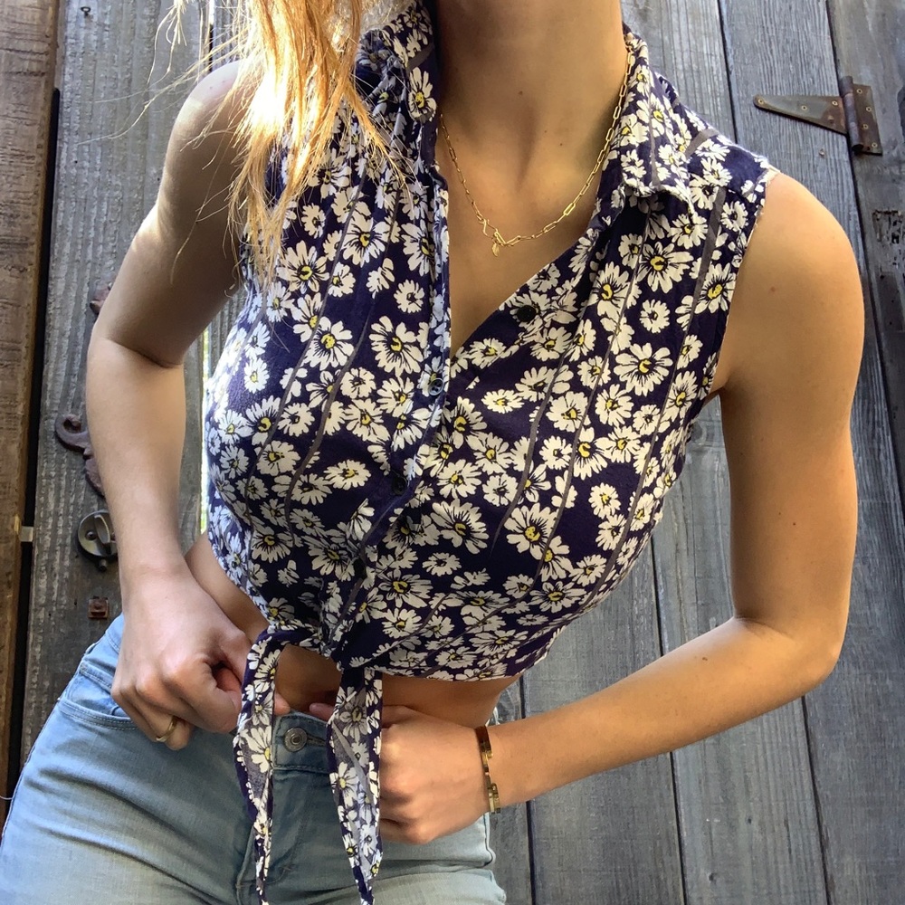 Floral tie tank button up blouse
